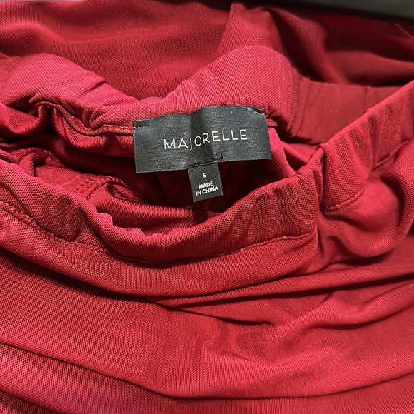 HAMPTON GOWN IN DEEP GARNET - Picture 15 of 16